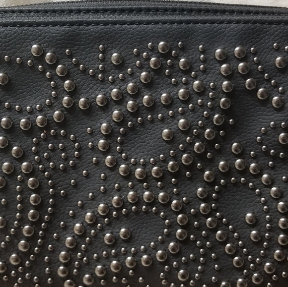 NWOT Gray Studded purse - Picture 7 of 7